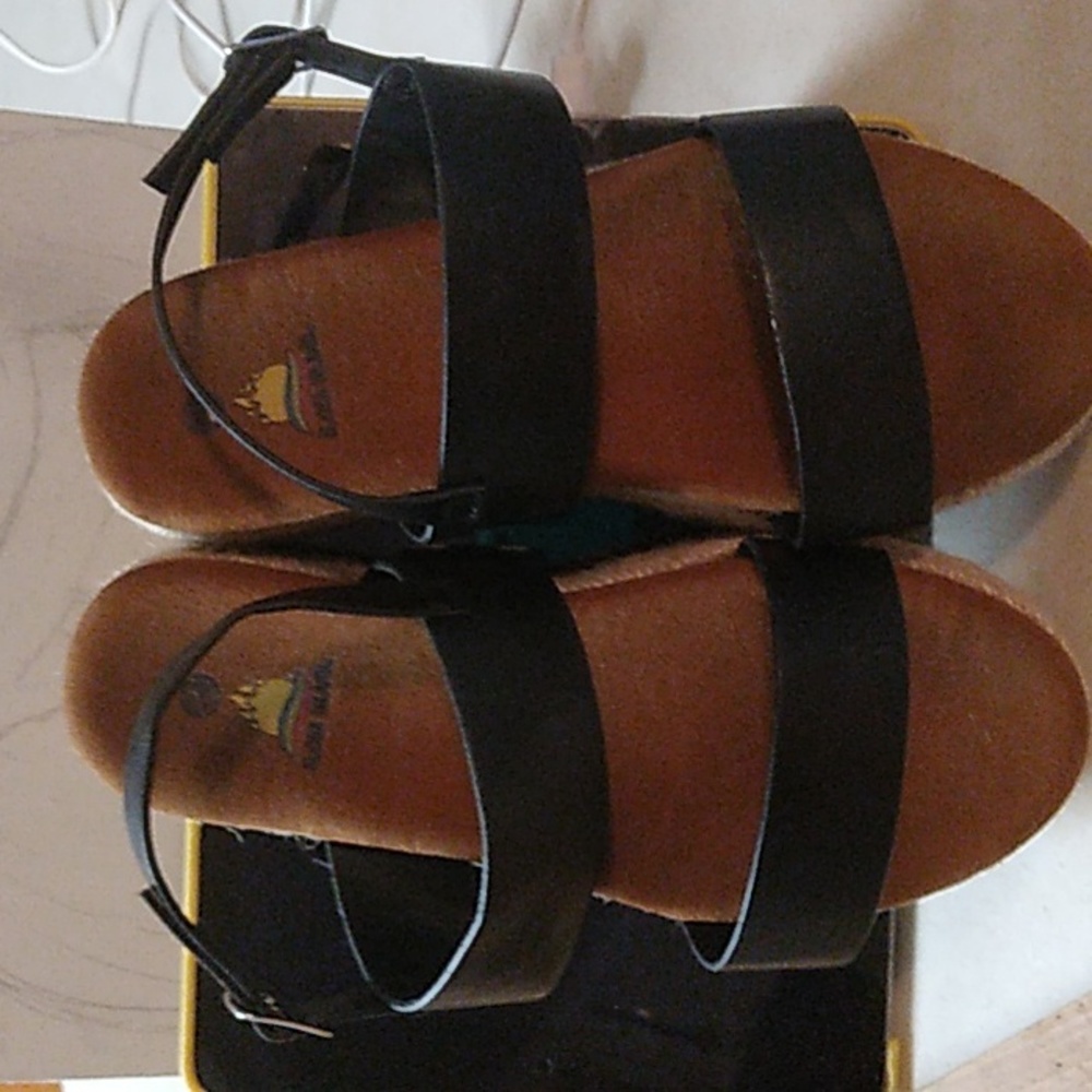Aloha Island Black Sandals